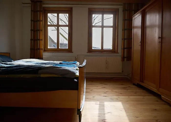 Historisches Nyaraló