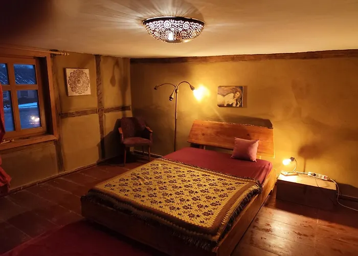 Historisches Nyaraló *